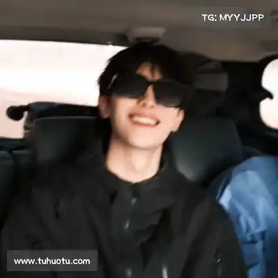 司冕谦